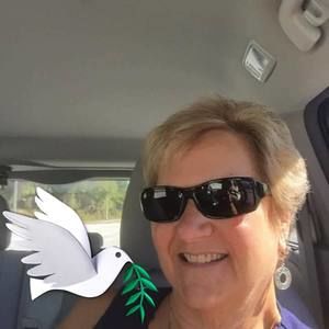 Meet your Posher, Sandra